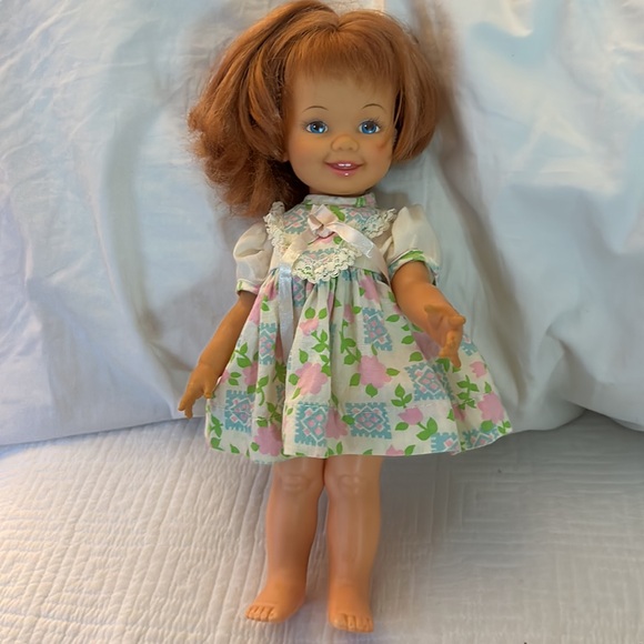Cinnamon doll by Ideal Chrissy’s little sister very cute hair grows & goes nice - Picture 13 of 14